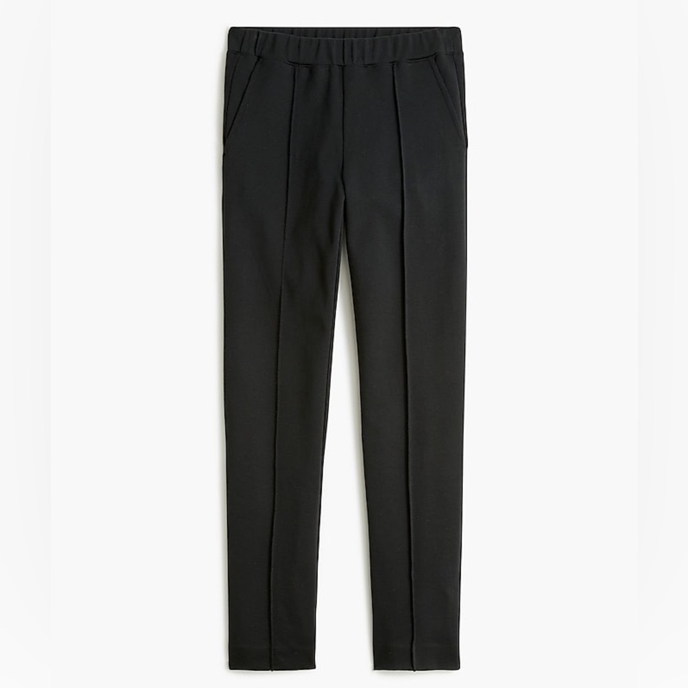 Women’s pin tuck sweatpant